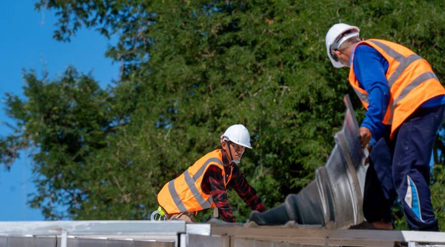 Professional new roof installation services in West Simsbury, CT